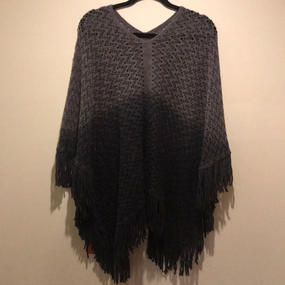 Ombré poncho